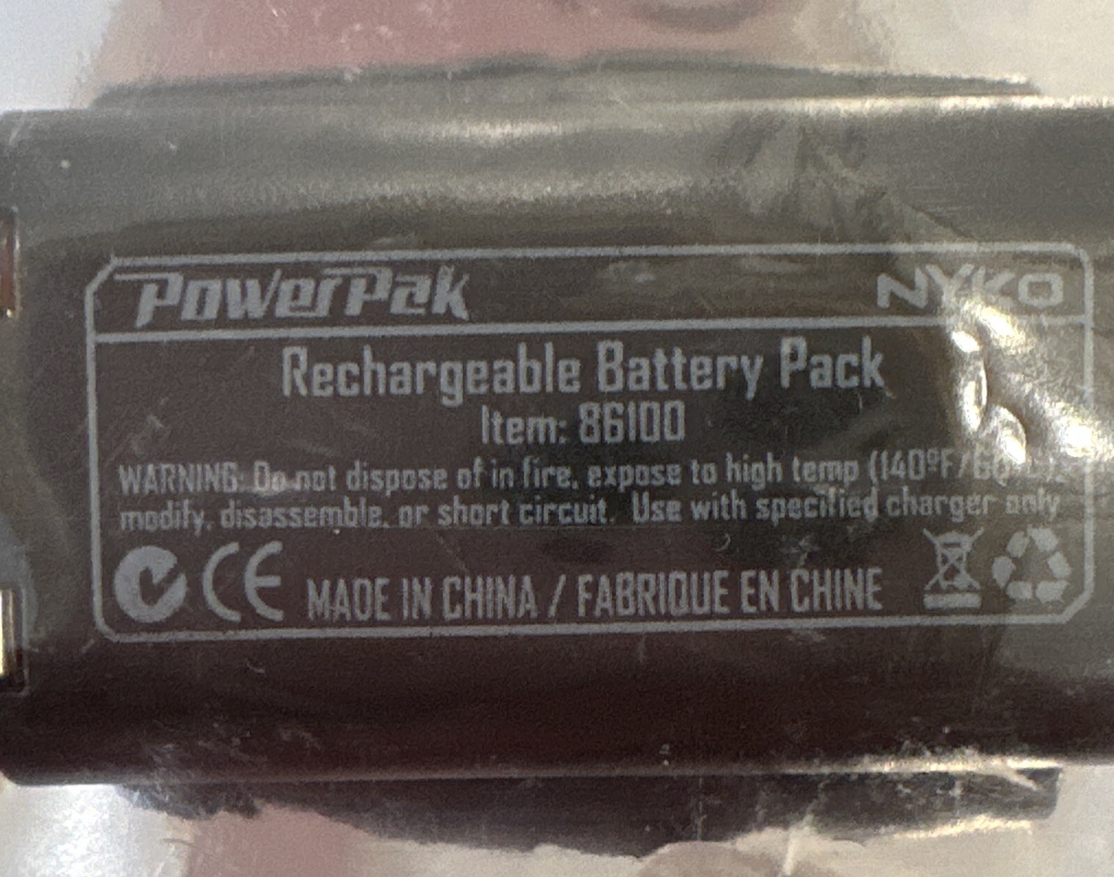 3 – 700 mAh 2.4v Rechargeable Battery Packs for Xbox One Series – USED!