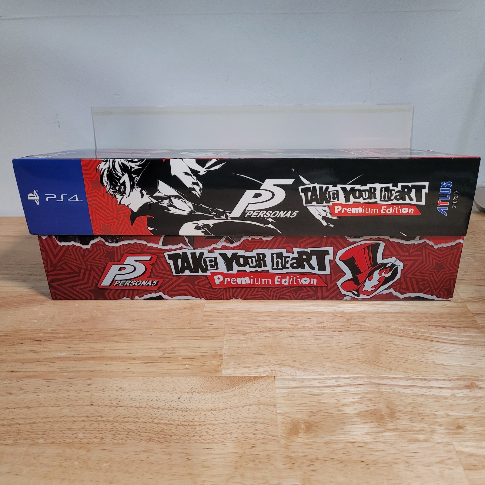 Persona 5: Take Your Heart Premium Edition PS4 PlayStation 4 CIB No Game Disc