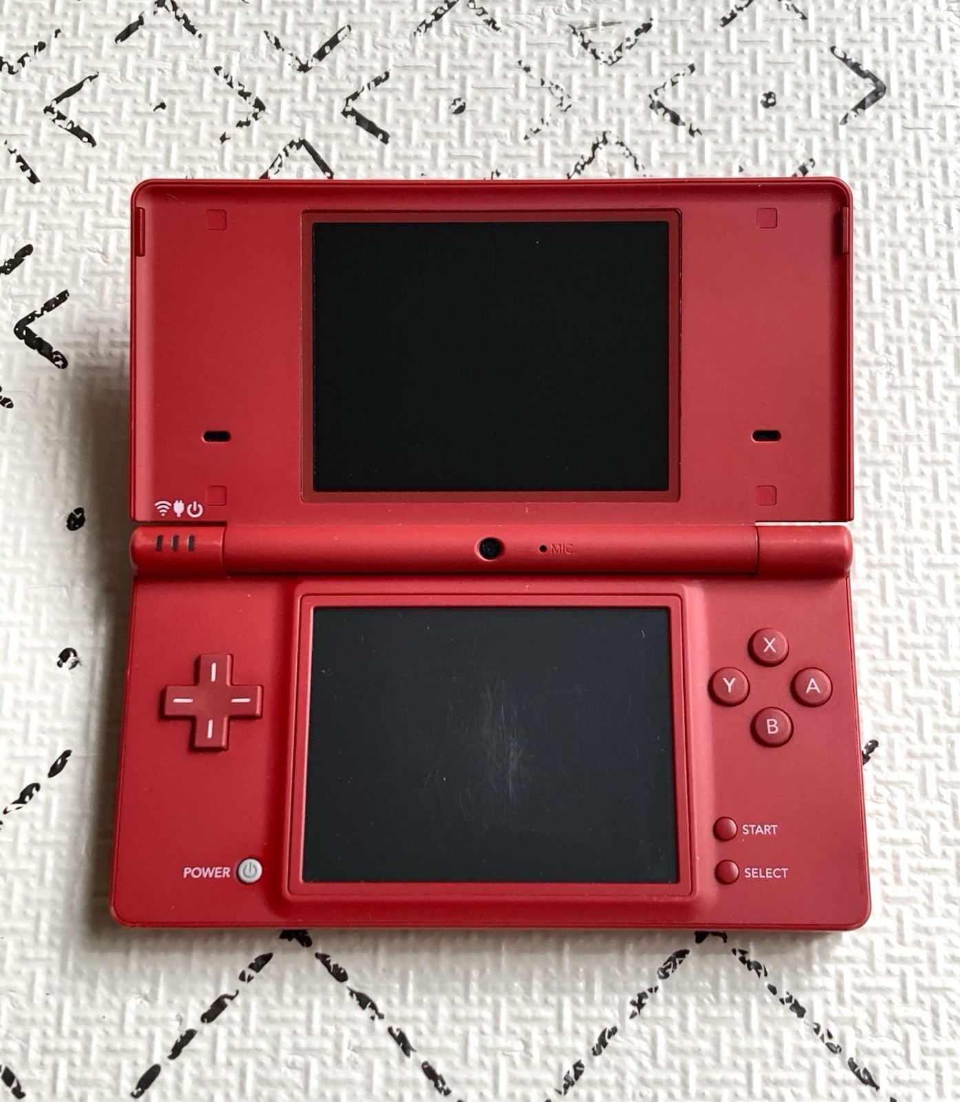 CIB Nintendo DSi Launch Edition Matte Red Handheld System W/ ALL Wrapping!