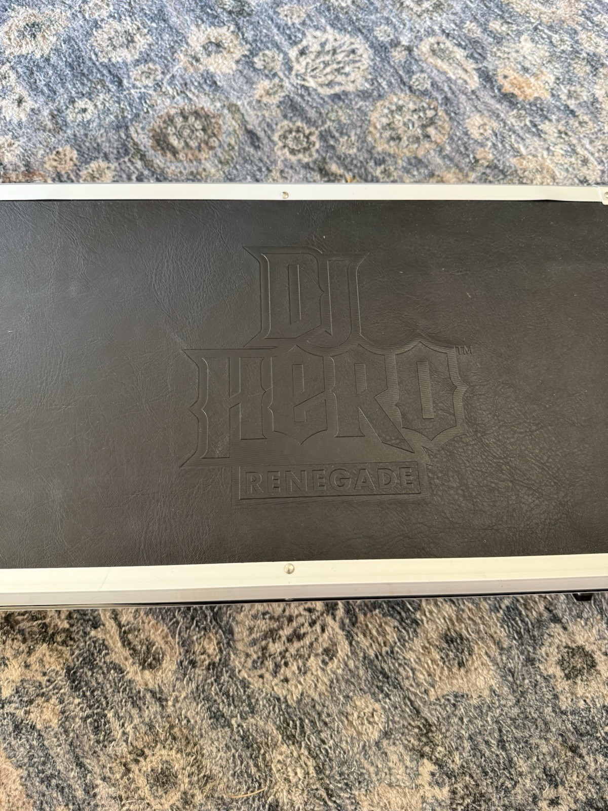 DJ Hero Renegade Edition Xbox 360 Jay-Z Eminem