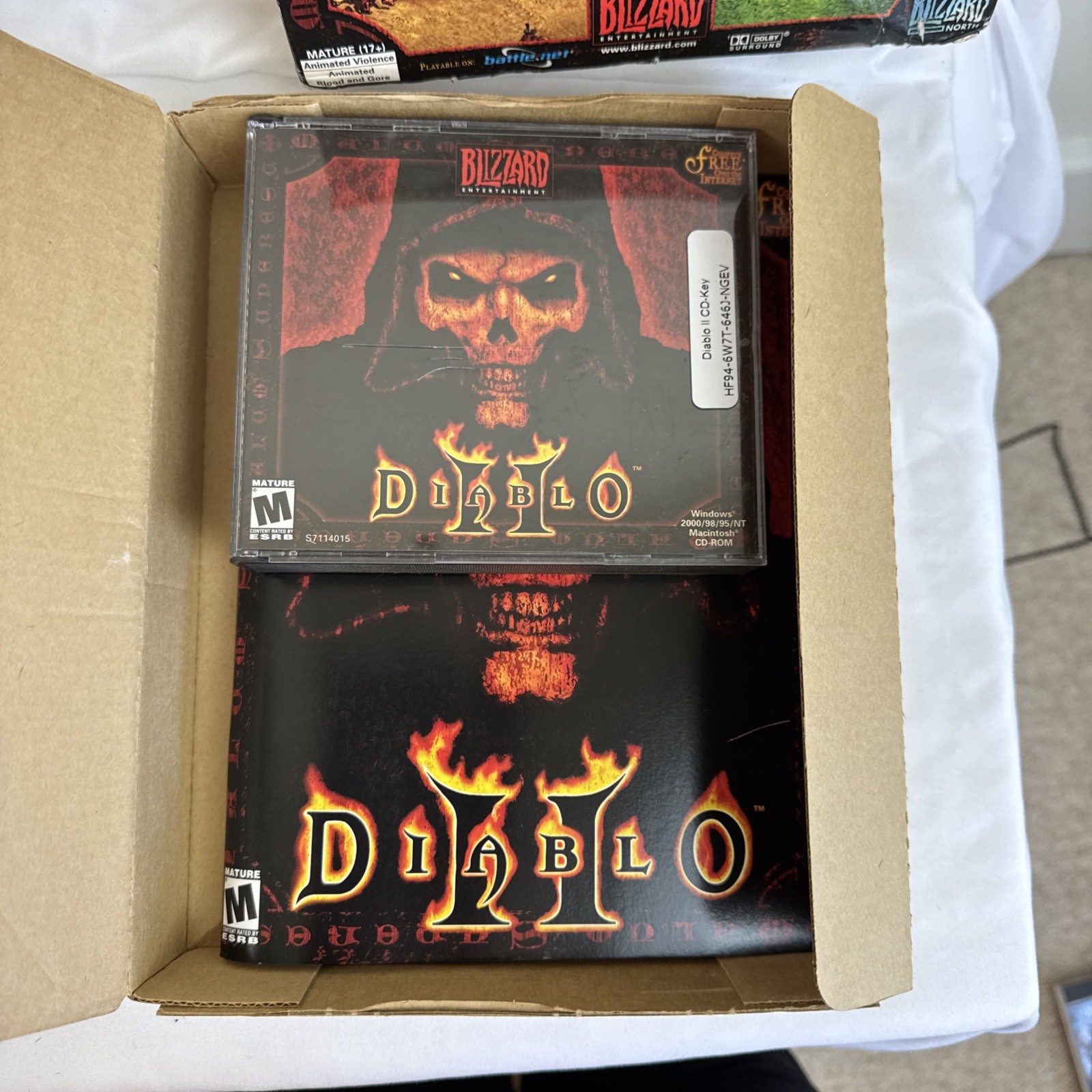 Diablo II (2) PC Game Big Box 3 Disc Manual Strategy CD-ROM Blizzard 2000