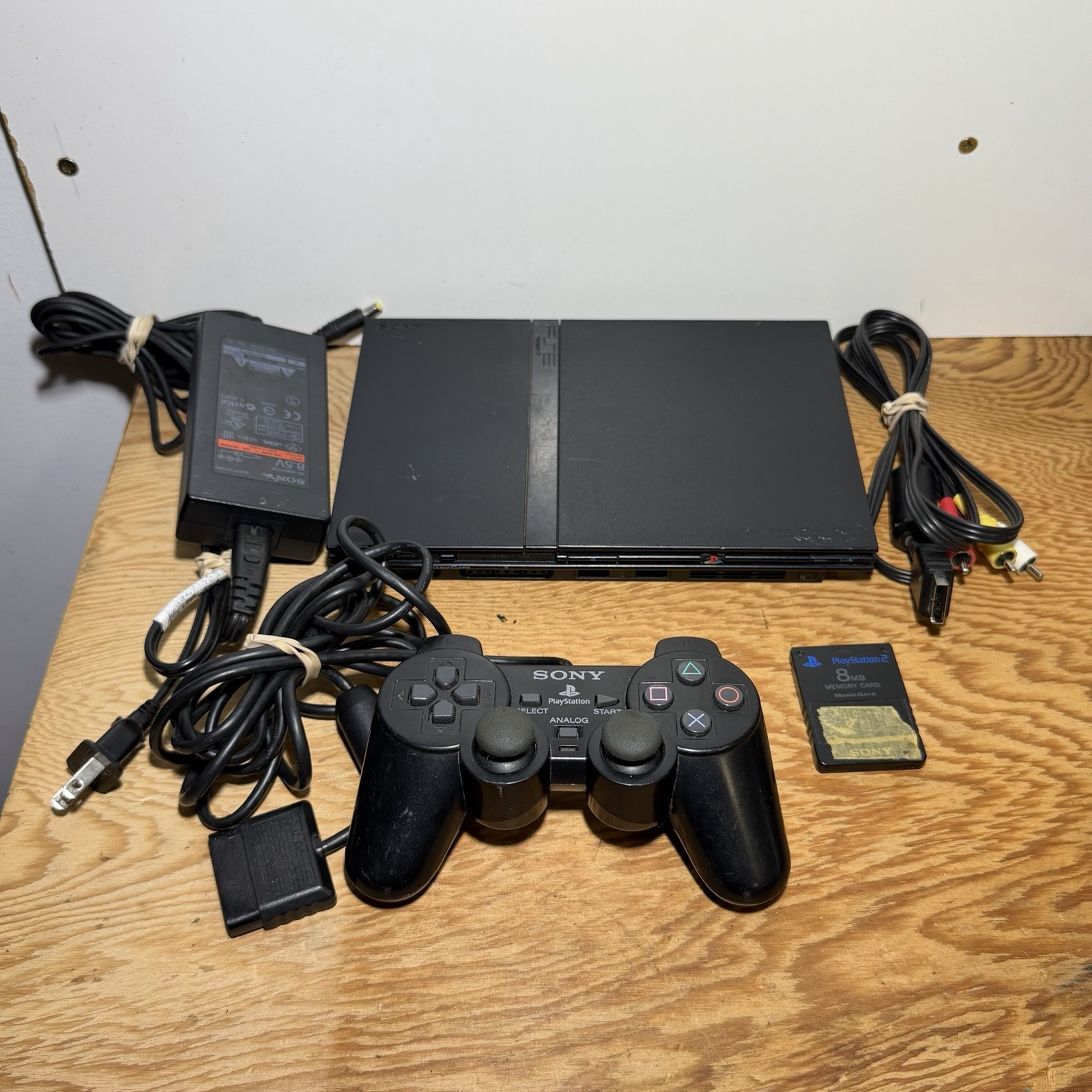 Sony PlayStation 2 Slim PS2 Console SCPH-70012 W/ Controller, Cords & Memory