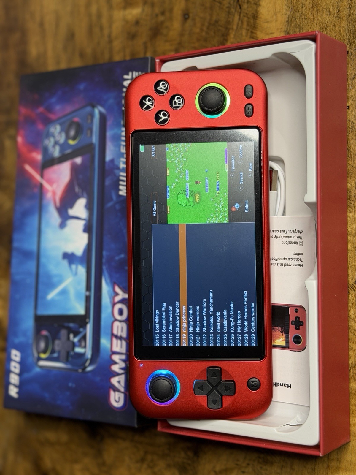 R900 Retro Handheld Game Console 15,000 Games Linux 64GB Tested Complete Box