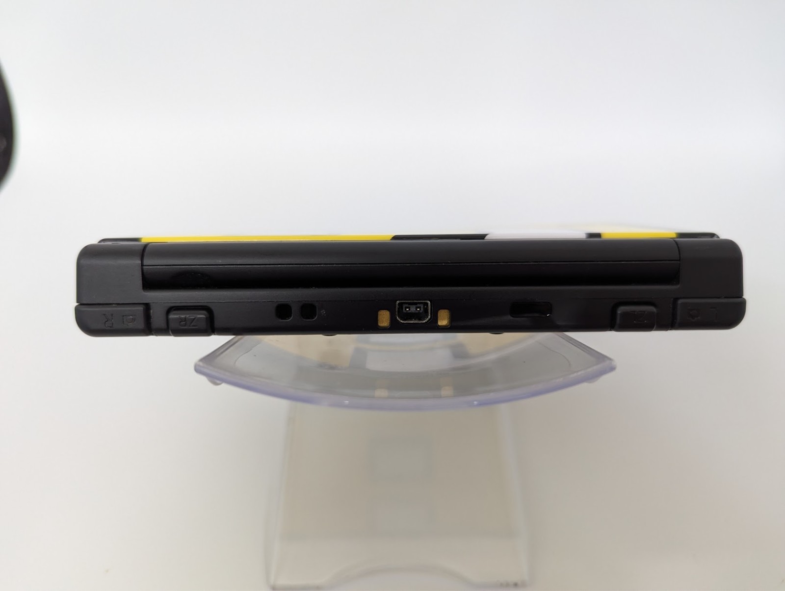 B522 Nintendo new 3DS console Black Japan w/pen plate adapter
