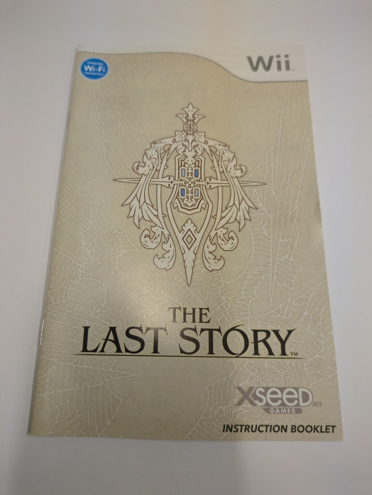 Wii; The Last Story Limited Edition, w/Manual, Art Book, Box Case, VG