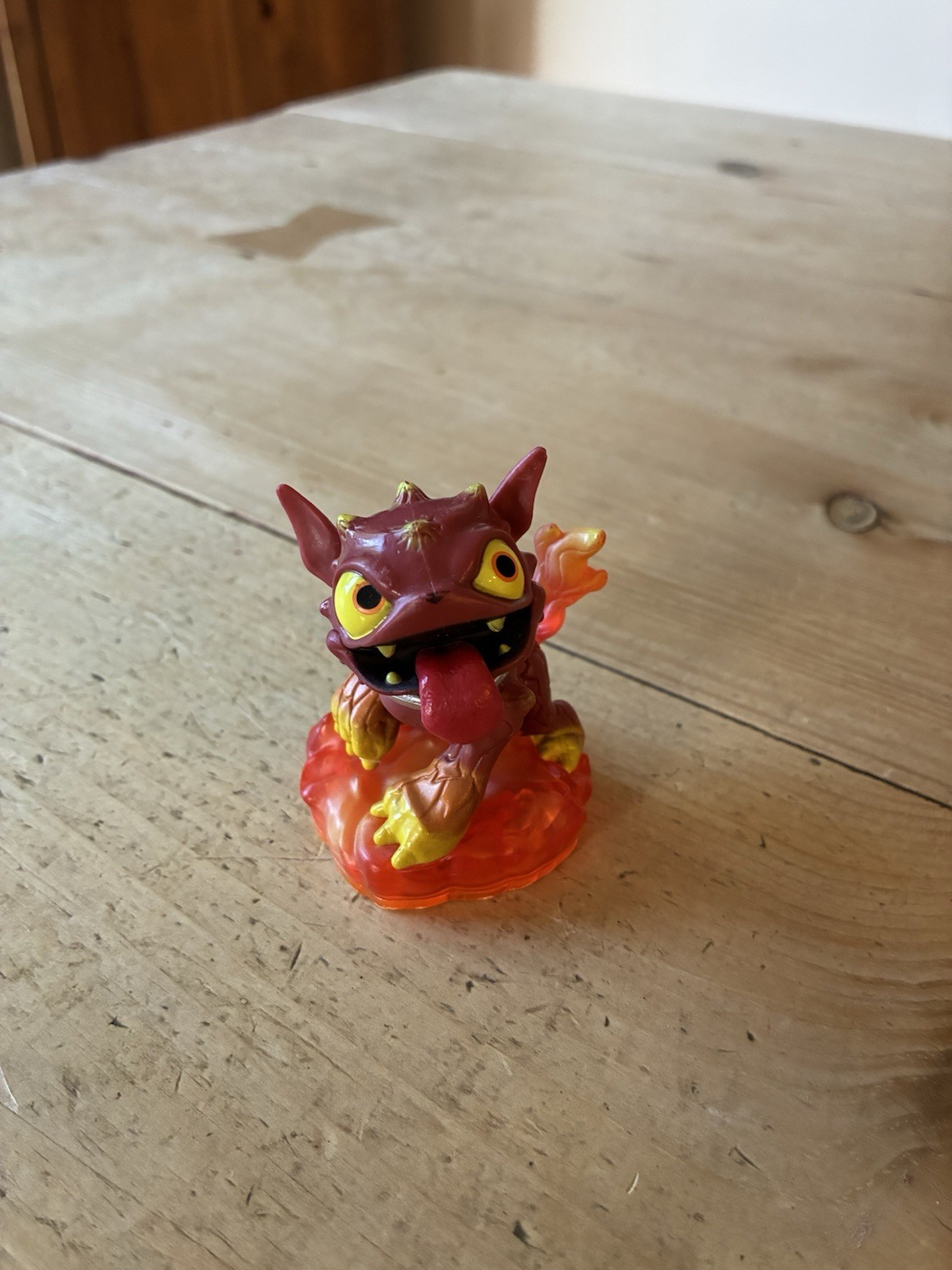 Skylanders Figure Lot – 10 Items: Tree Rex, Ninjini, Hot Dog, Traps & More!