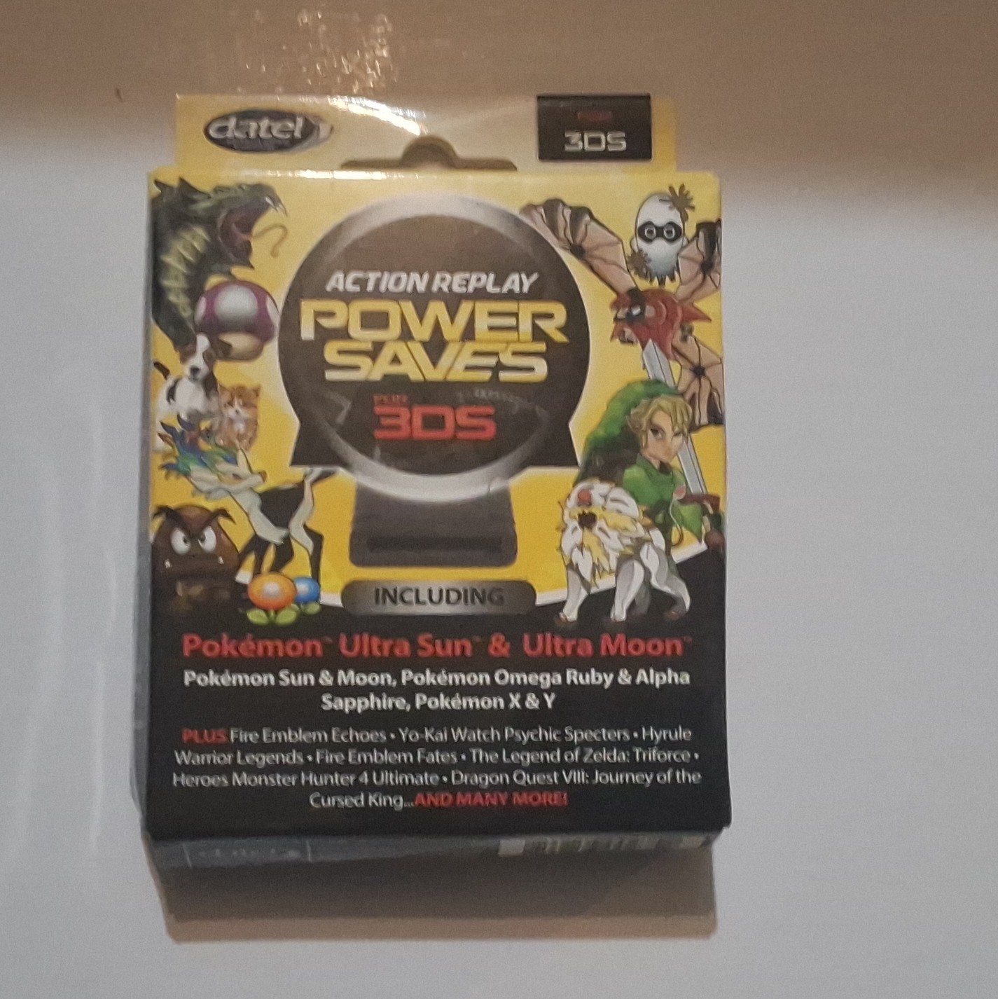 Datel Action Replay PowerSaves 3DS for Nintendo 3DS Black/Yellow