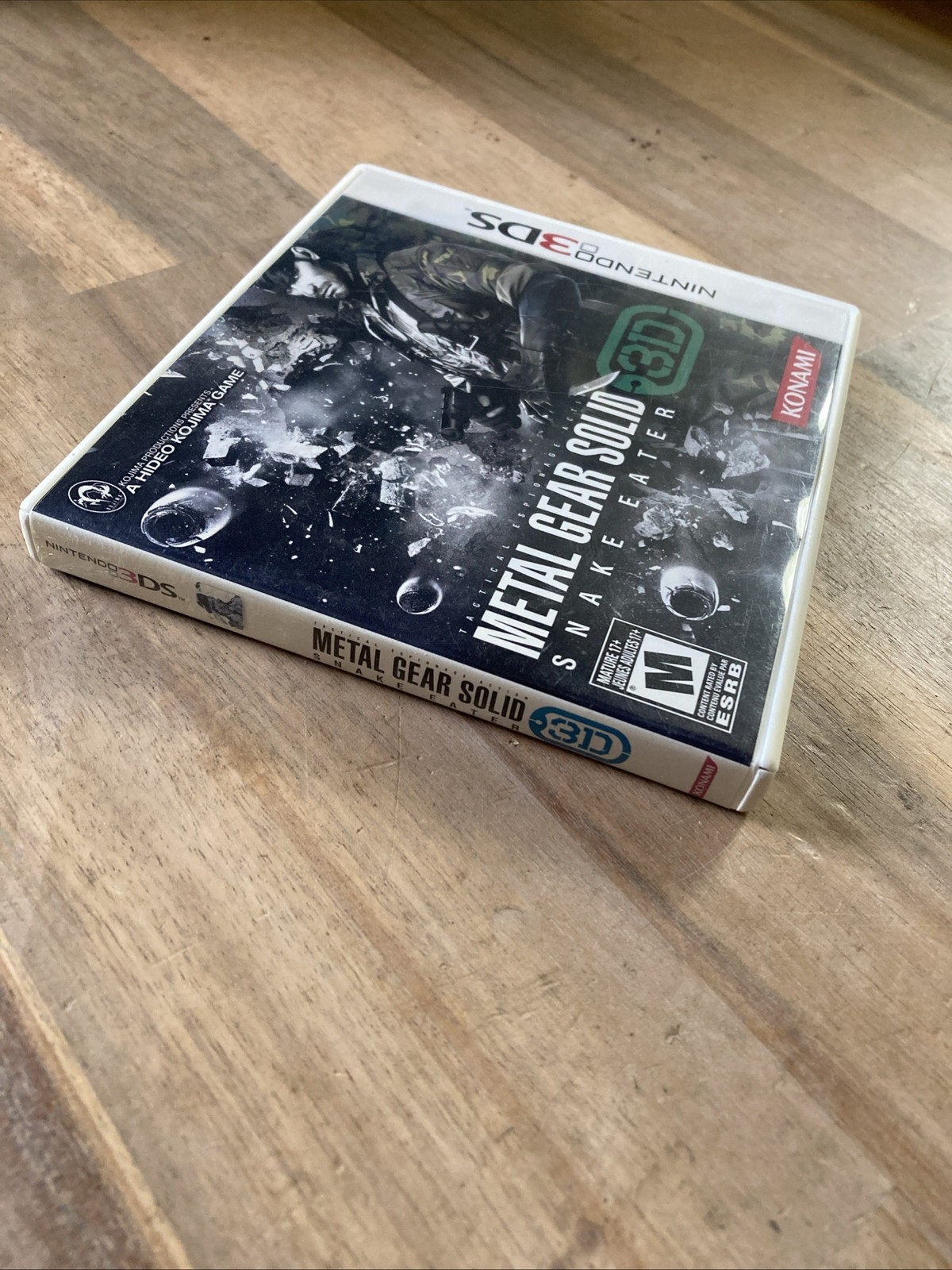 Metal Gear Solid 3D: Snake Eater (Nintendo 3DS, 2012) Case and Manual NO GAME