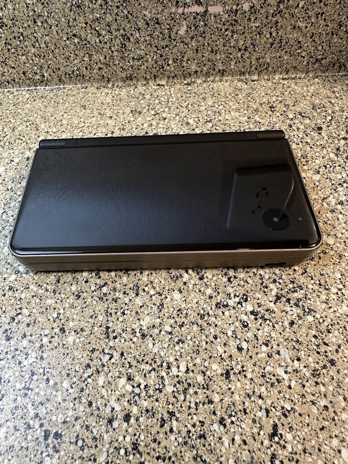 *Great Condition* Nintendo DSI XL Bronze Handheld Console