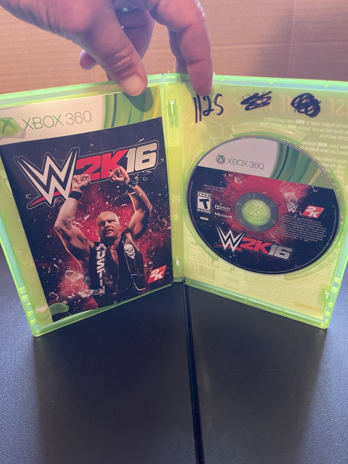 Xbox 360 Console Bundle White Complete Cords Tested WWE Games Lot 2 Controllers!