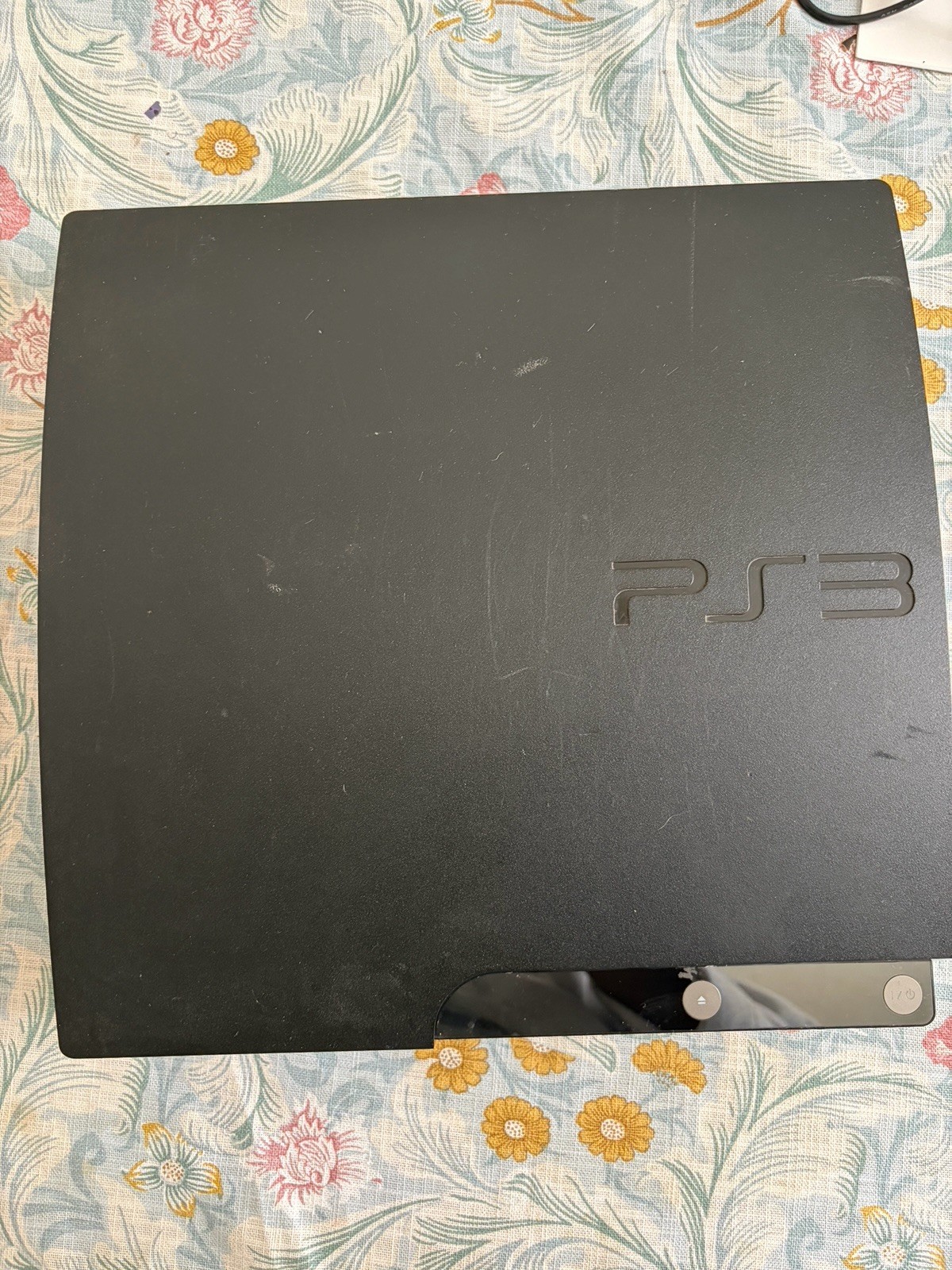 Playstation PS3 Slim Black Console 120 GB with Controller Game