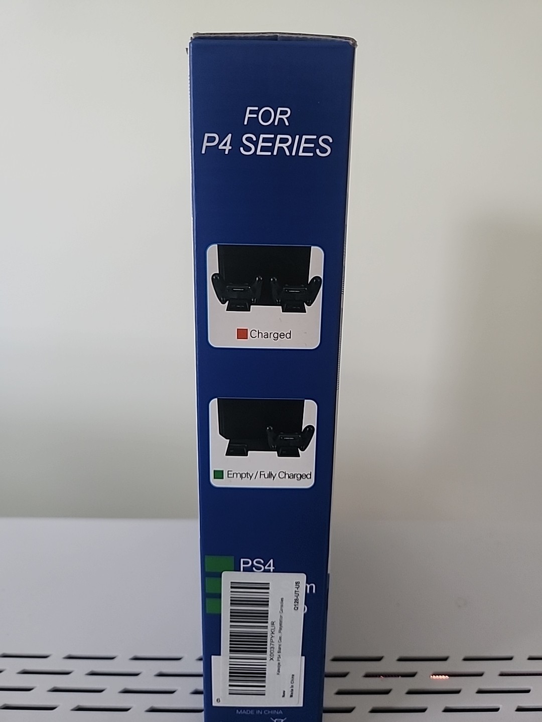P4 Series Multifunctional Cooling Stand Charger 16 Discs for PS4 SLIM PRO Black