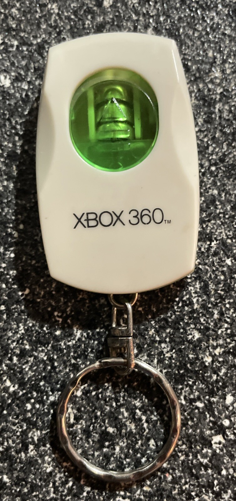Xbox 360 Promotional Keychain Light – Lights Up Green 2007 Microsoft – Kellogg