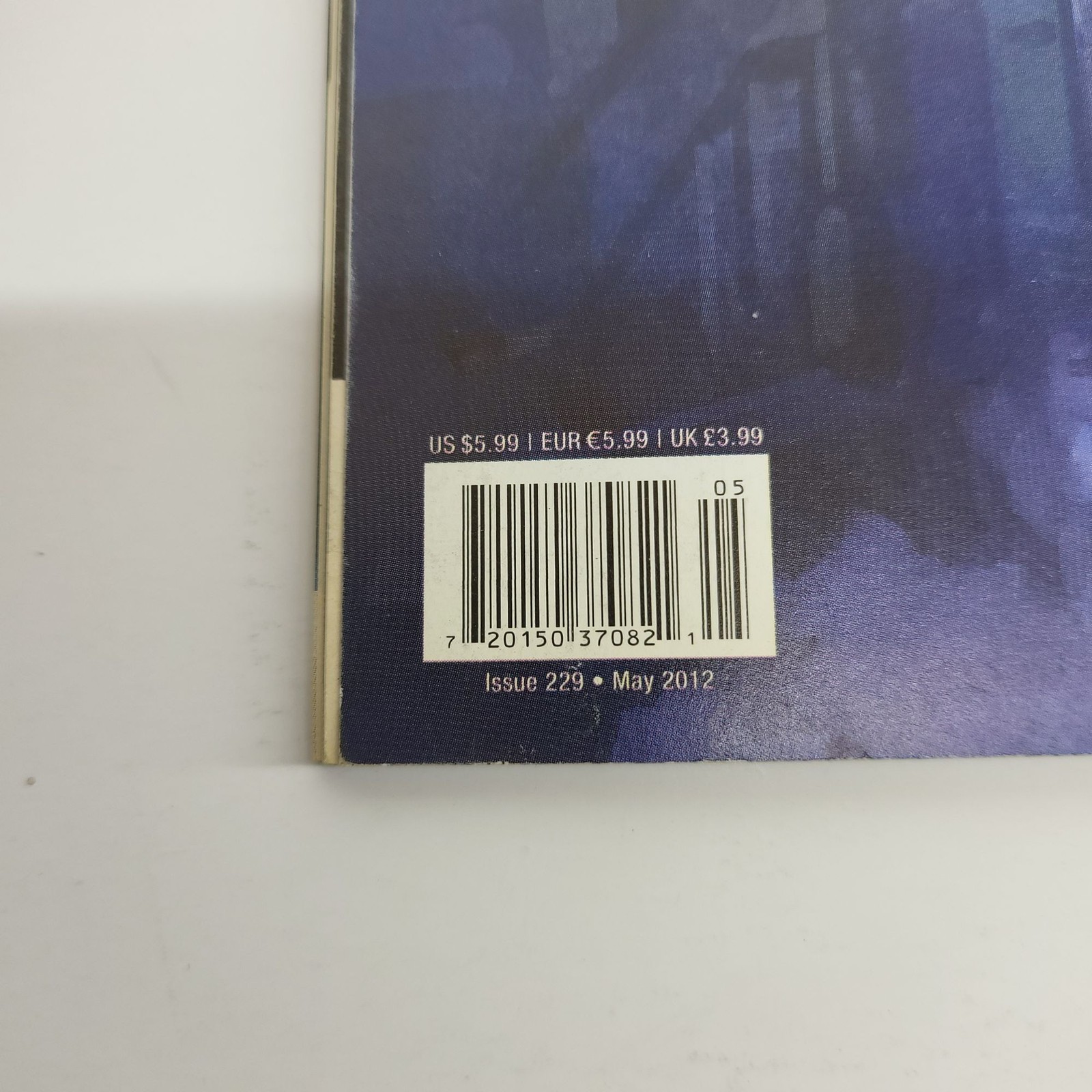 Game Informer Halo 4 Magazine #229 May 2012 Cortana