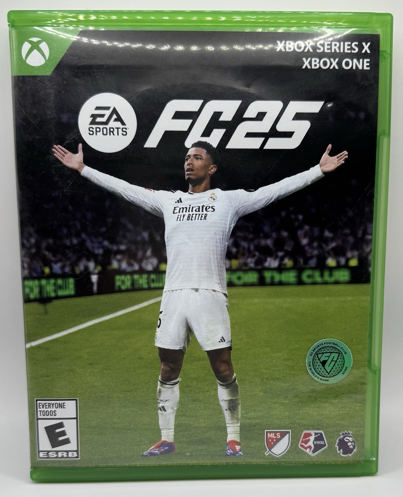 EA Sports FC 25 – (Xbox Series X / Xbox One)