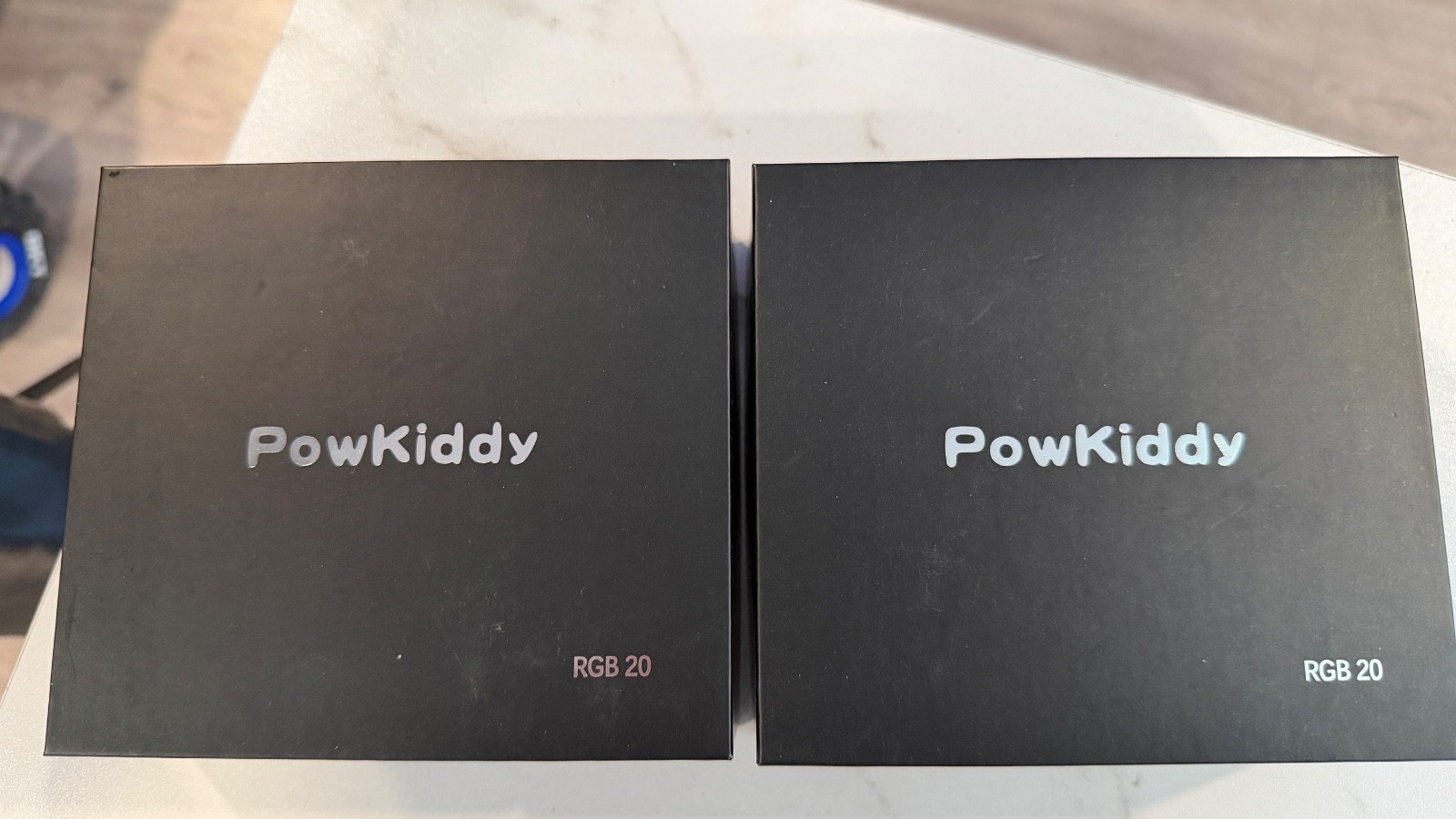 Powkiddy RGB 20 Retro arcade handheld w 64 gb card