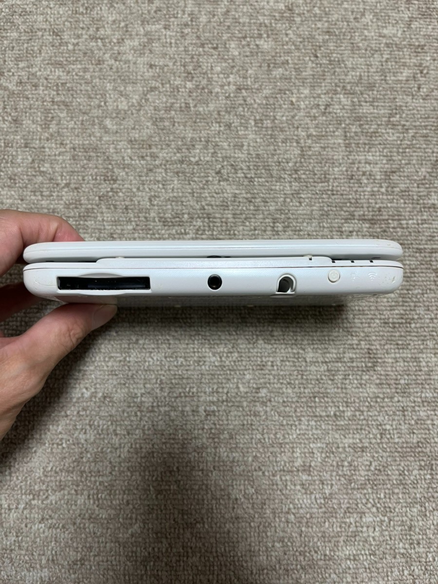 New 3DS LL XL Pearl White Japan Nintendo Console region Japanese B966