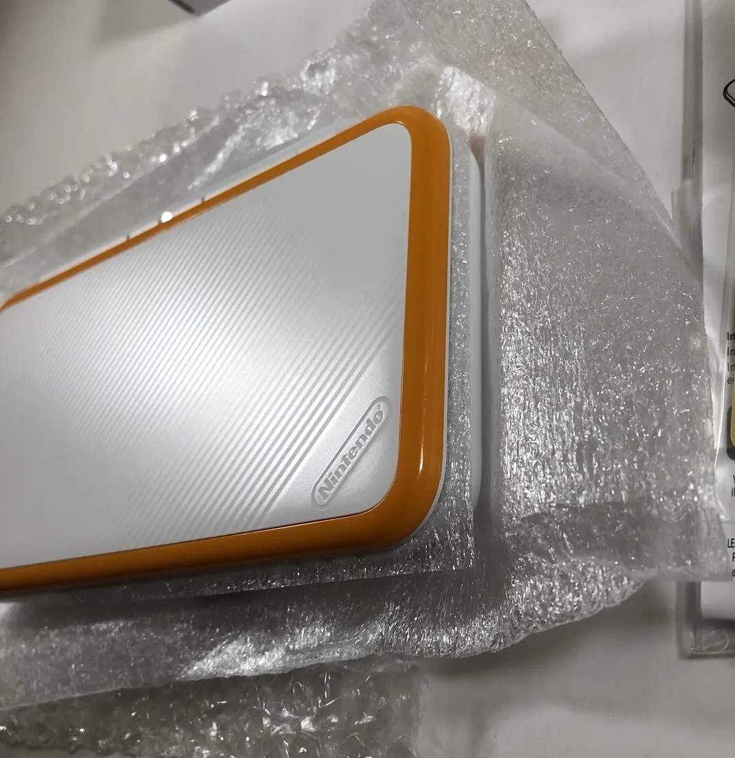 “New” Nintendo 2DS XL Orange/White Handheld System Console – Ships Today!