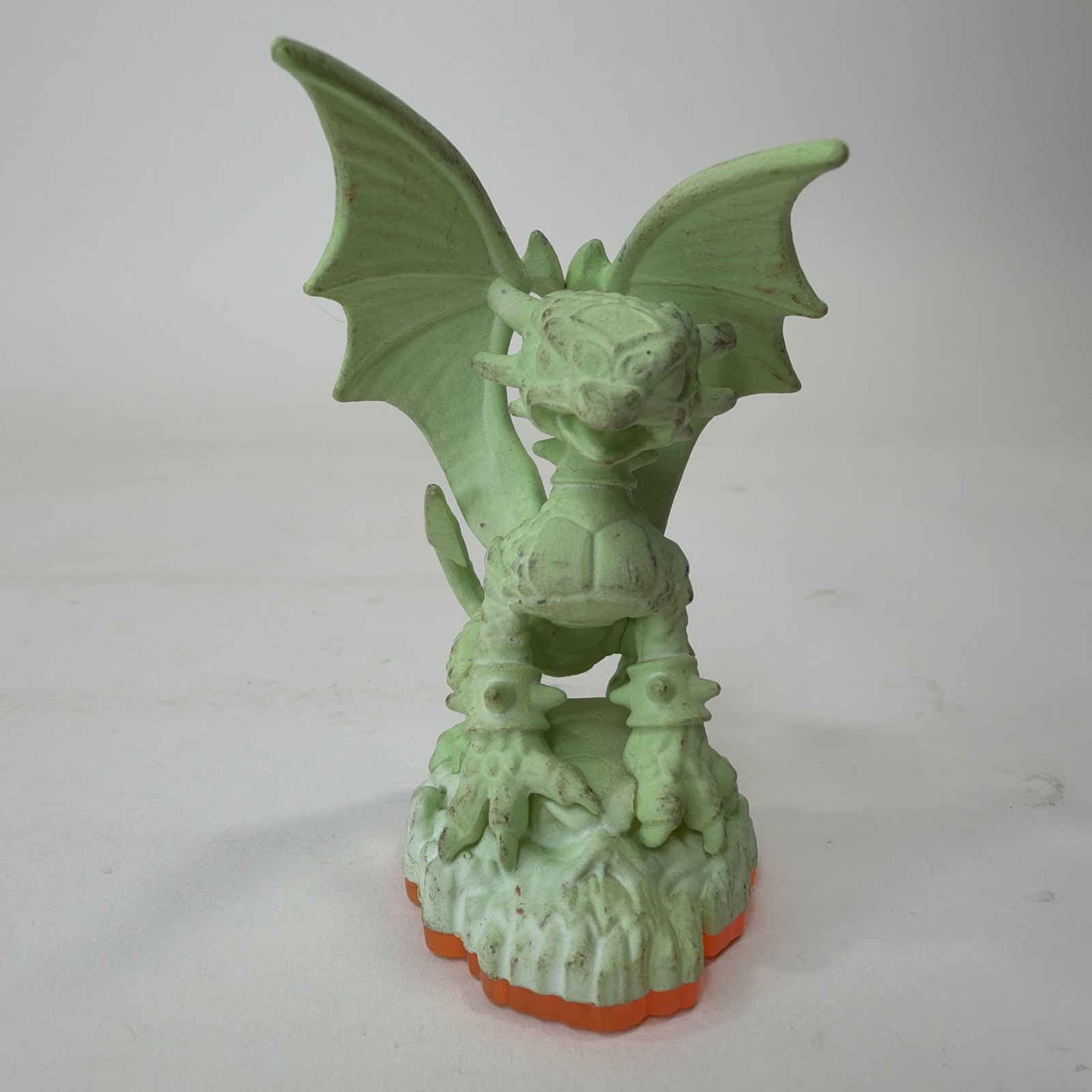 Skylanders Giants Glow in the Dark CYNDER Activision Character Figure 2012