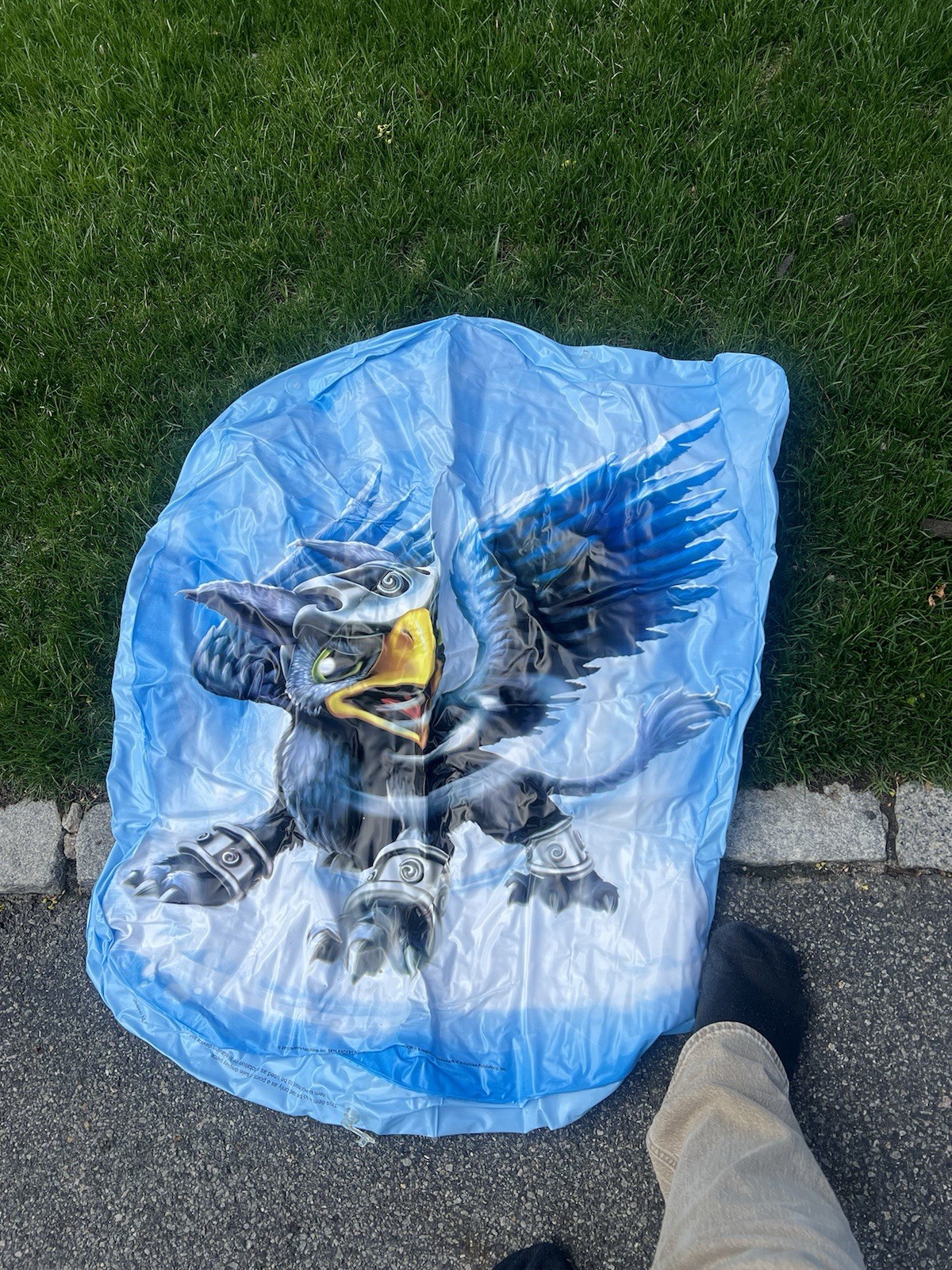 Skylanders Giants Promotional Inflatable – Sonic Boom
