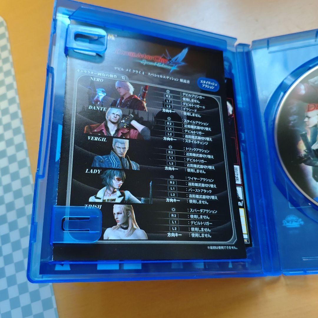 Devil May Cry 4 Special Edition With Manual & Case CAPCOM PS4 Japan 22