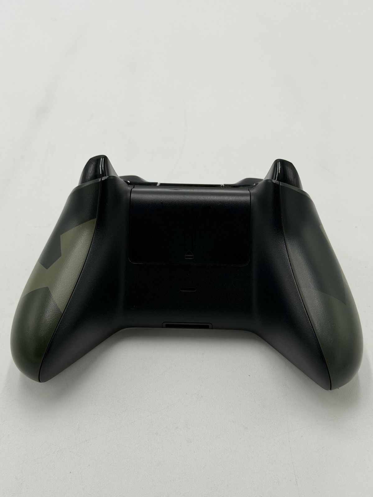 Microsoft Xbox One Wireless Controller Model 1537 Armed Forces Green Camo NO LID