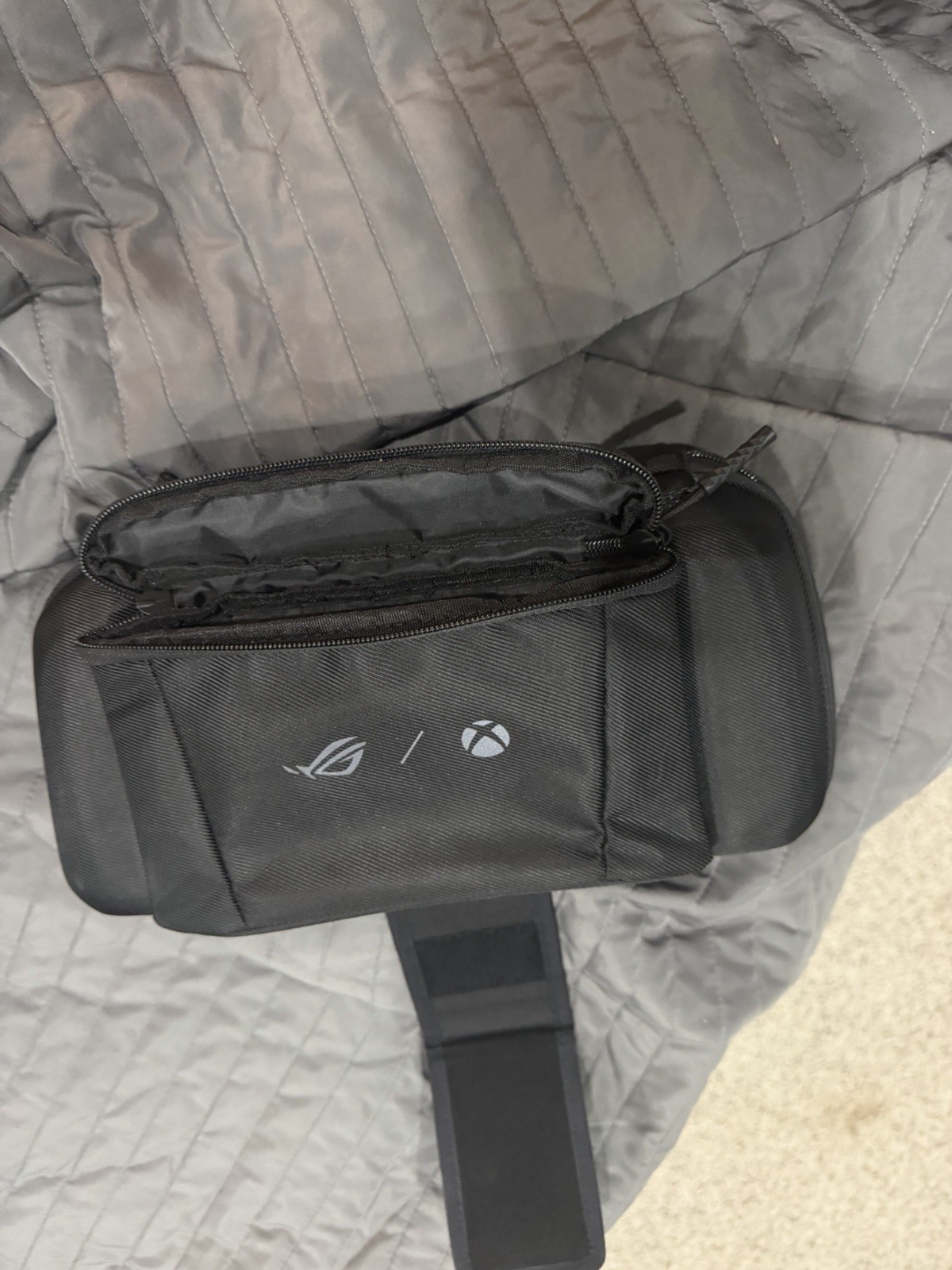 ASUS – Premium 2-in-1 Hard Case for ROG Xbox Ally and Ally X- Black