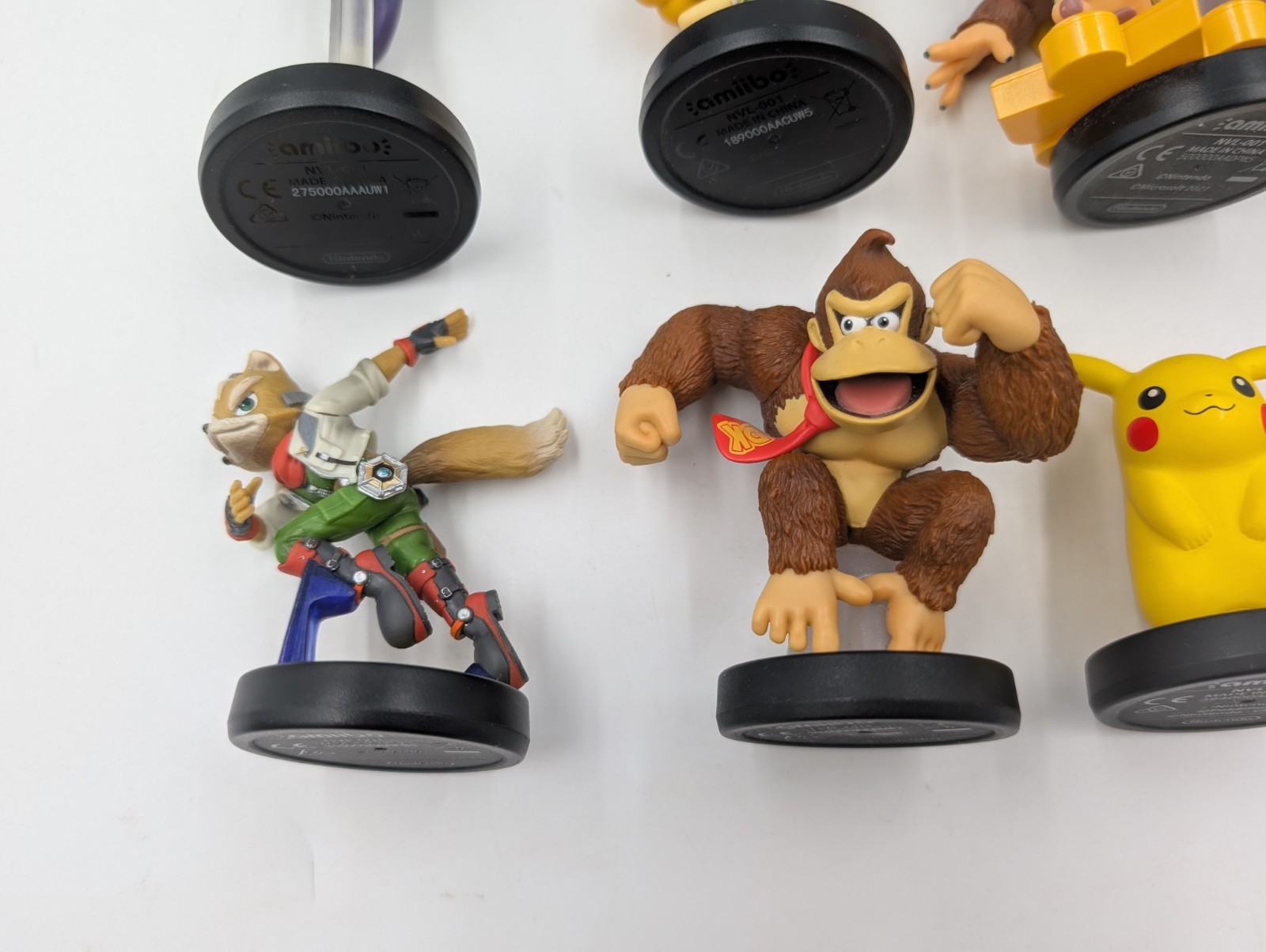 Lot of 15 Assorted Amiibo Super Smash Bros. Characters (260152)