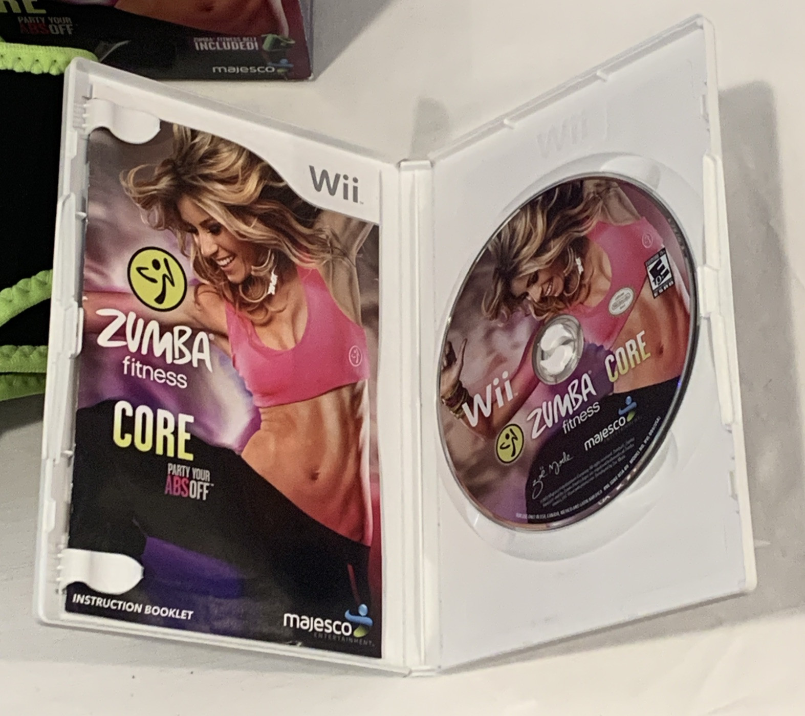 Zumba Fitness Core – Nintendo Wii – Video Game – VERY GOOD and Complete