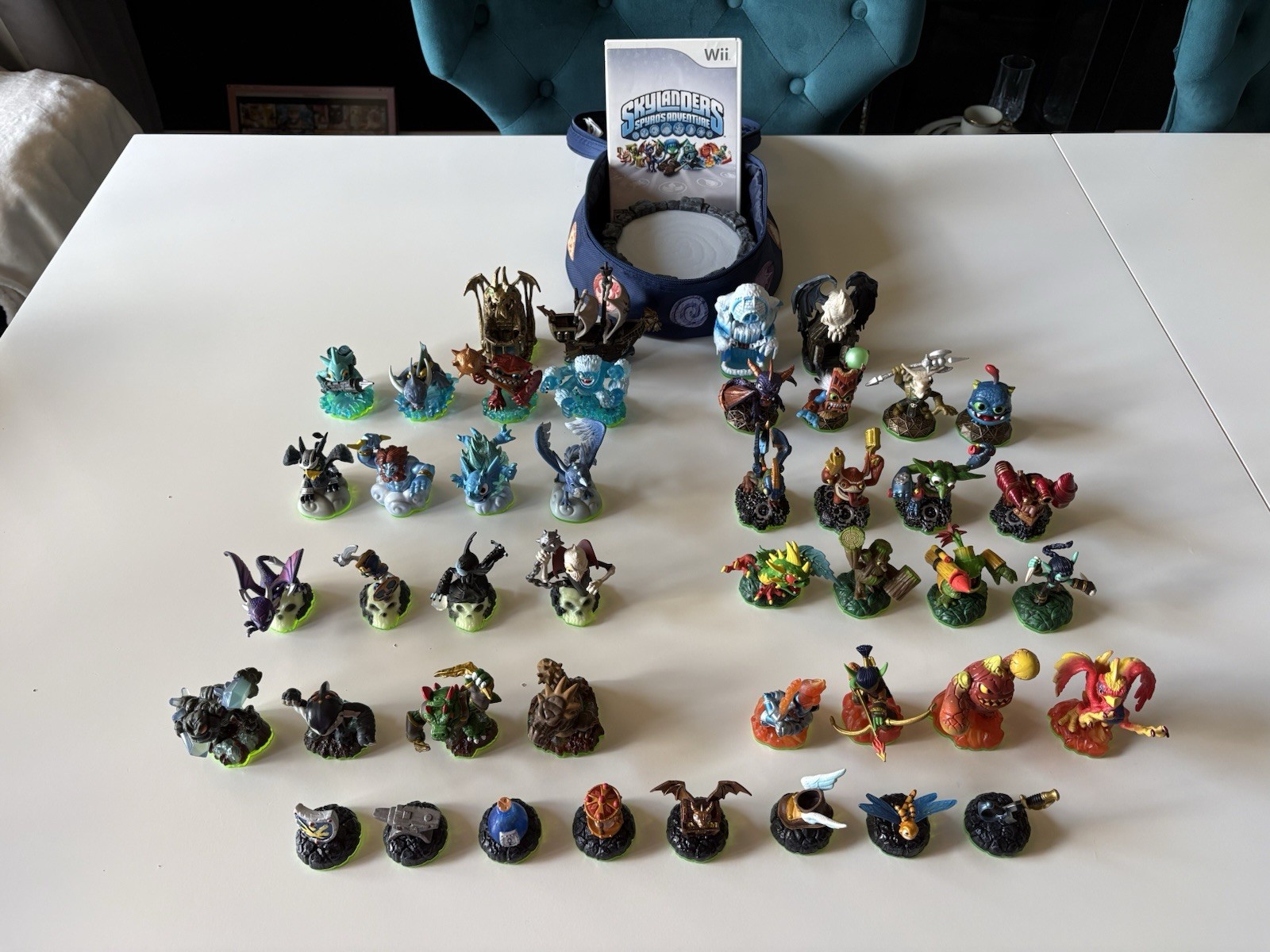 Skylanders: Spyro’s Adventure Wii Game + Full Set (Portal Included)