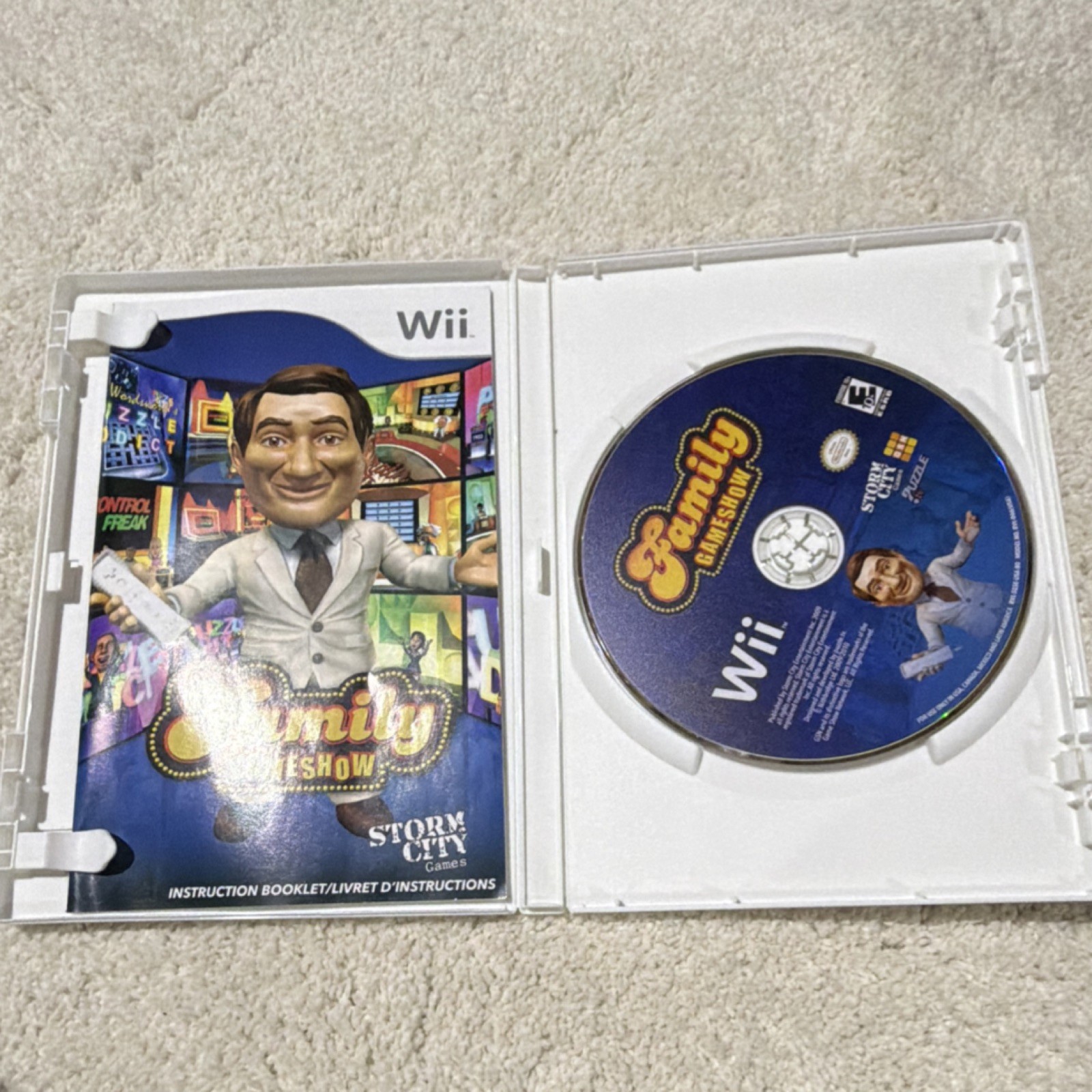 Y2K Storm City Games GSN Presents Family Gameshow Nintendo Wii Manual Included