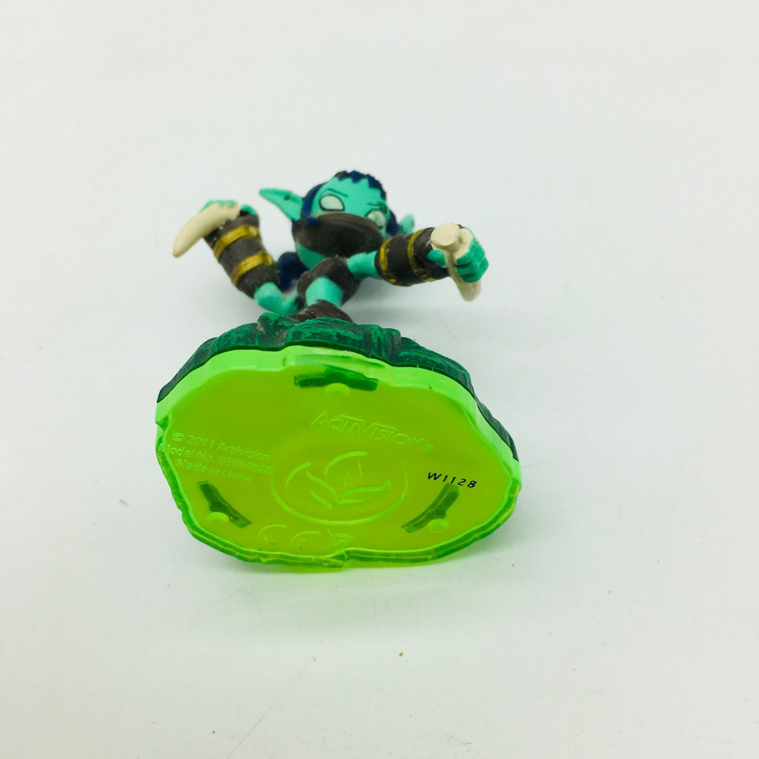 Activision Skylanders Stealth Elf Character Figure Universal