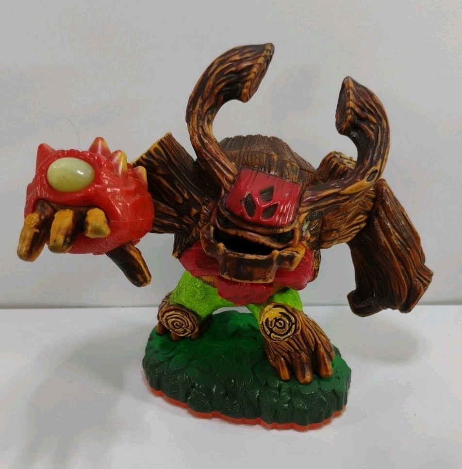 Activision Skylanders Giants 8 Figure Lot