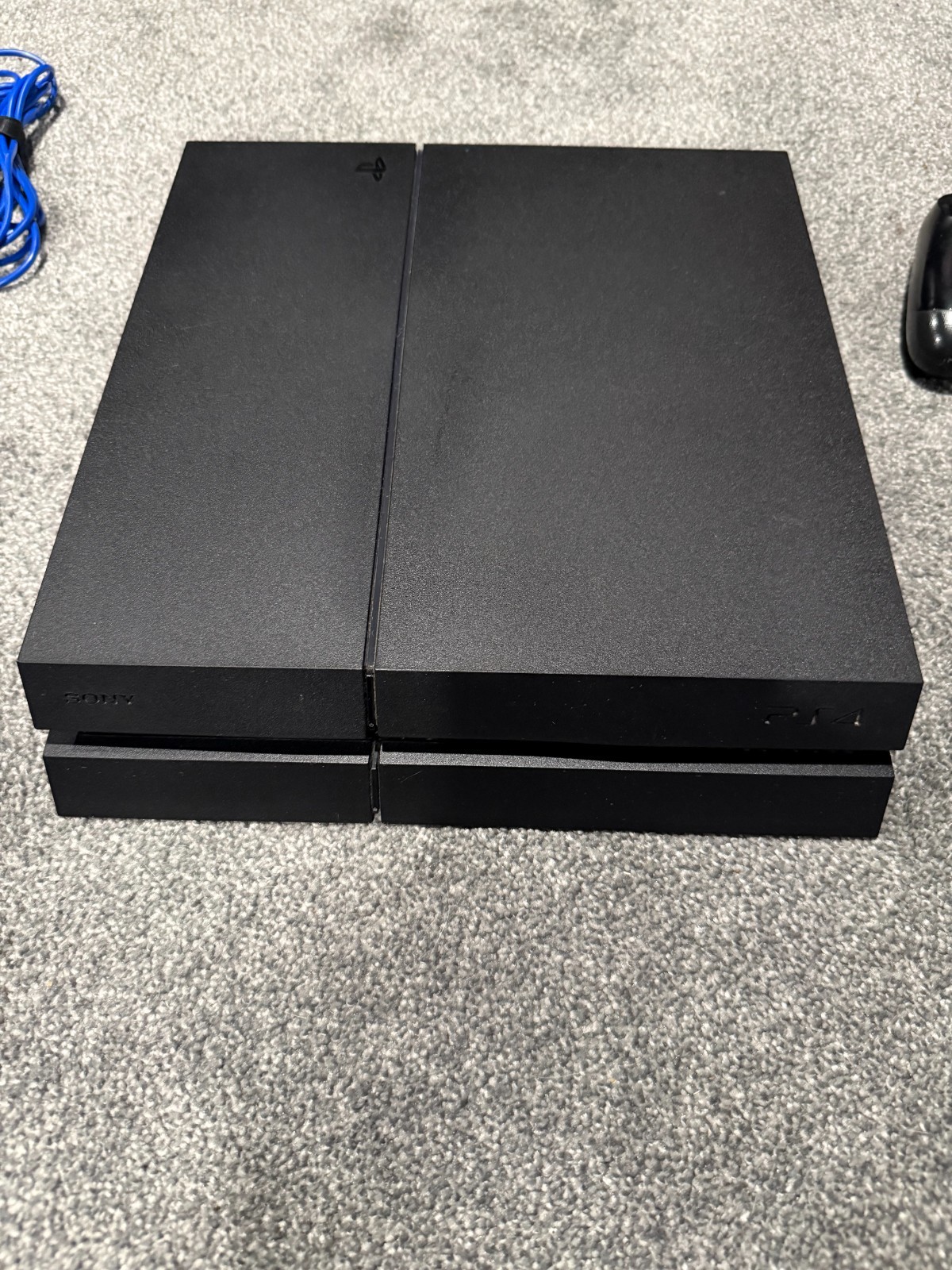 Sony PlayStation 4 PS4 500gb Console BUNDLE W/ 2 Controllers + Watchdogs Game