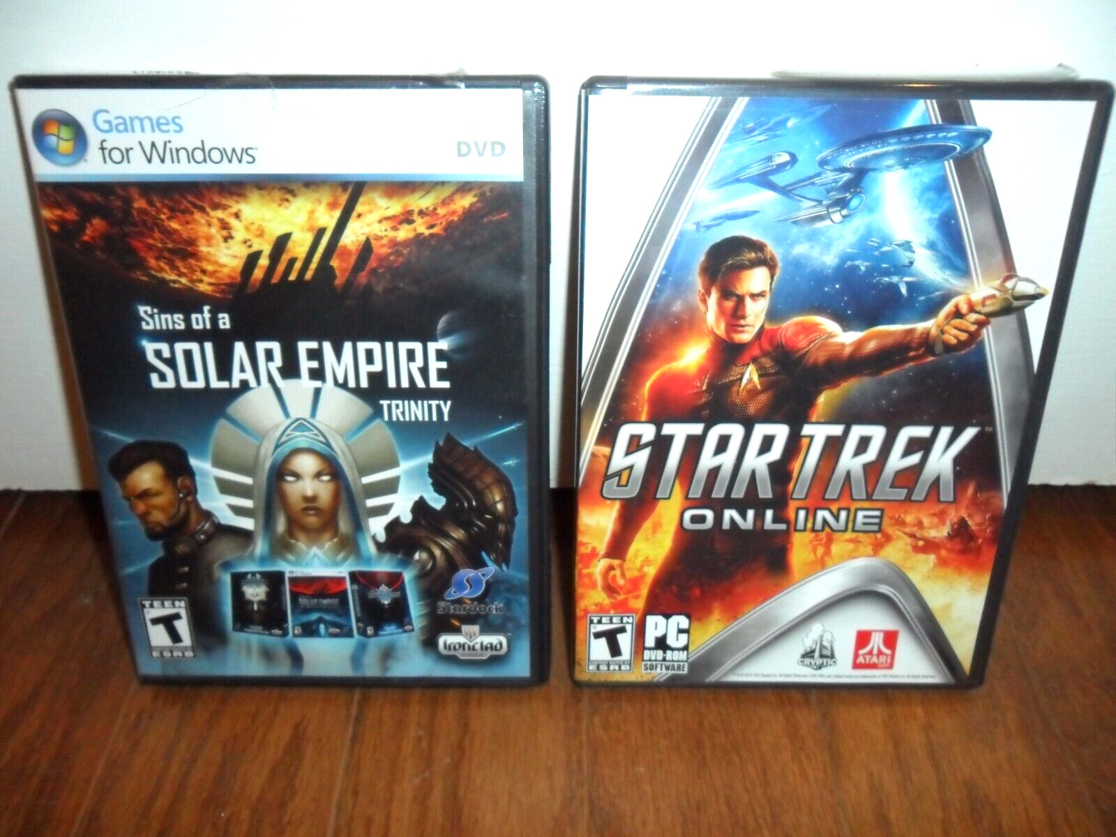 Sins of a Solar Empire: Trinity PC DVD Ironclad & Star Trek On Line PC DVD ROM