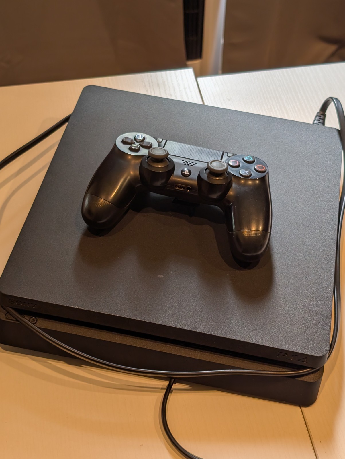 Sony PlayStation 4 Slim 500GB Gaming Console Firmware 9.60