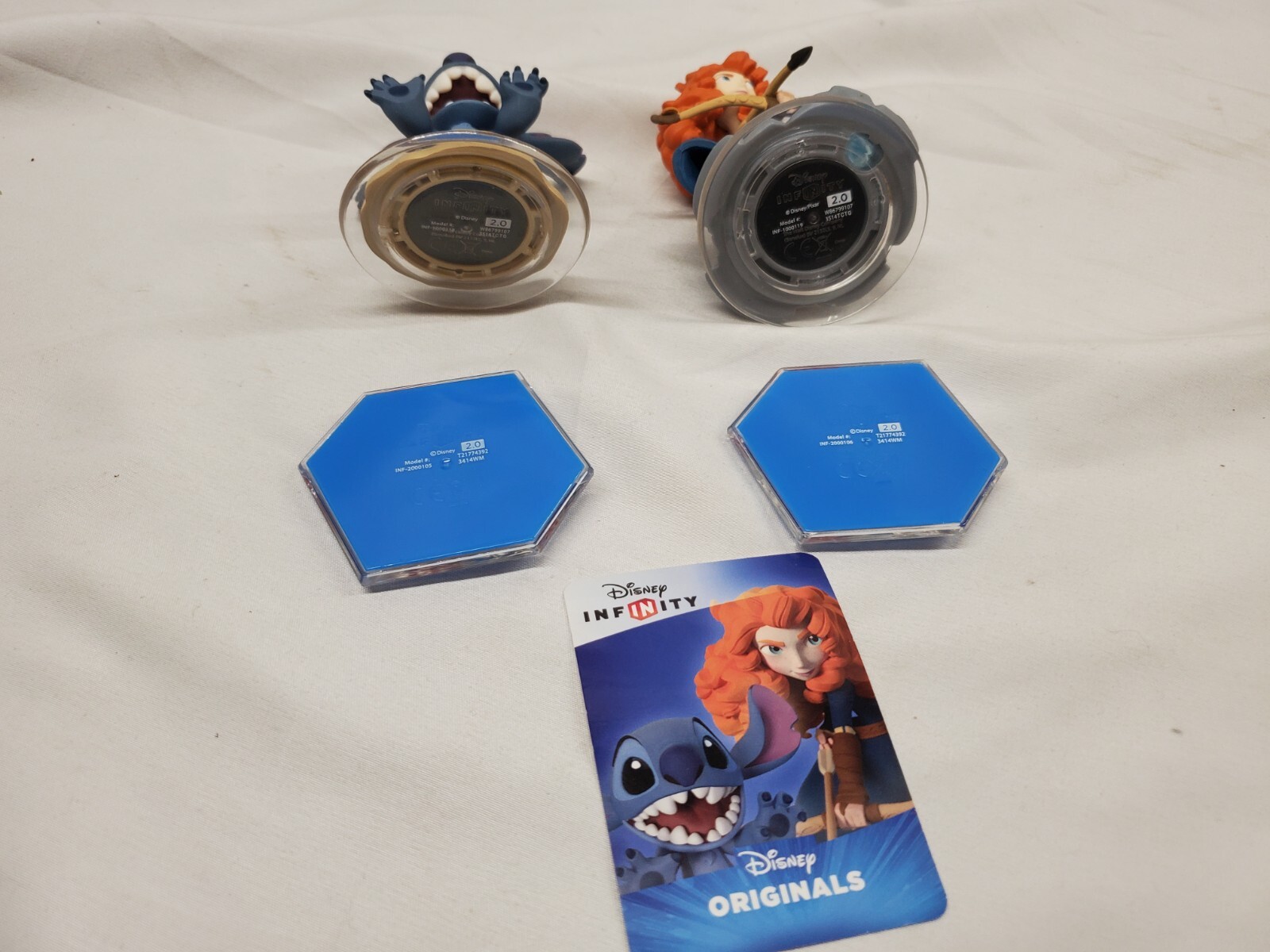 Disney Infinity Brave Merida & Stitch Character Figures w/ Power Discs