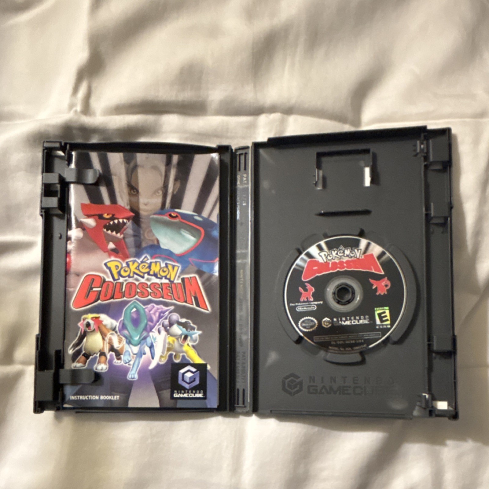 Pokemon Colosseum Nintendo GameCube 2004 Manual The Pokemon Company RPG Action E