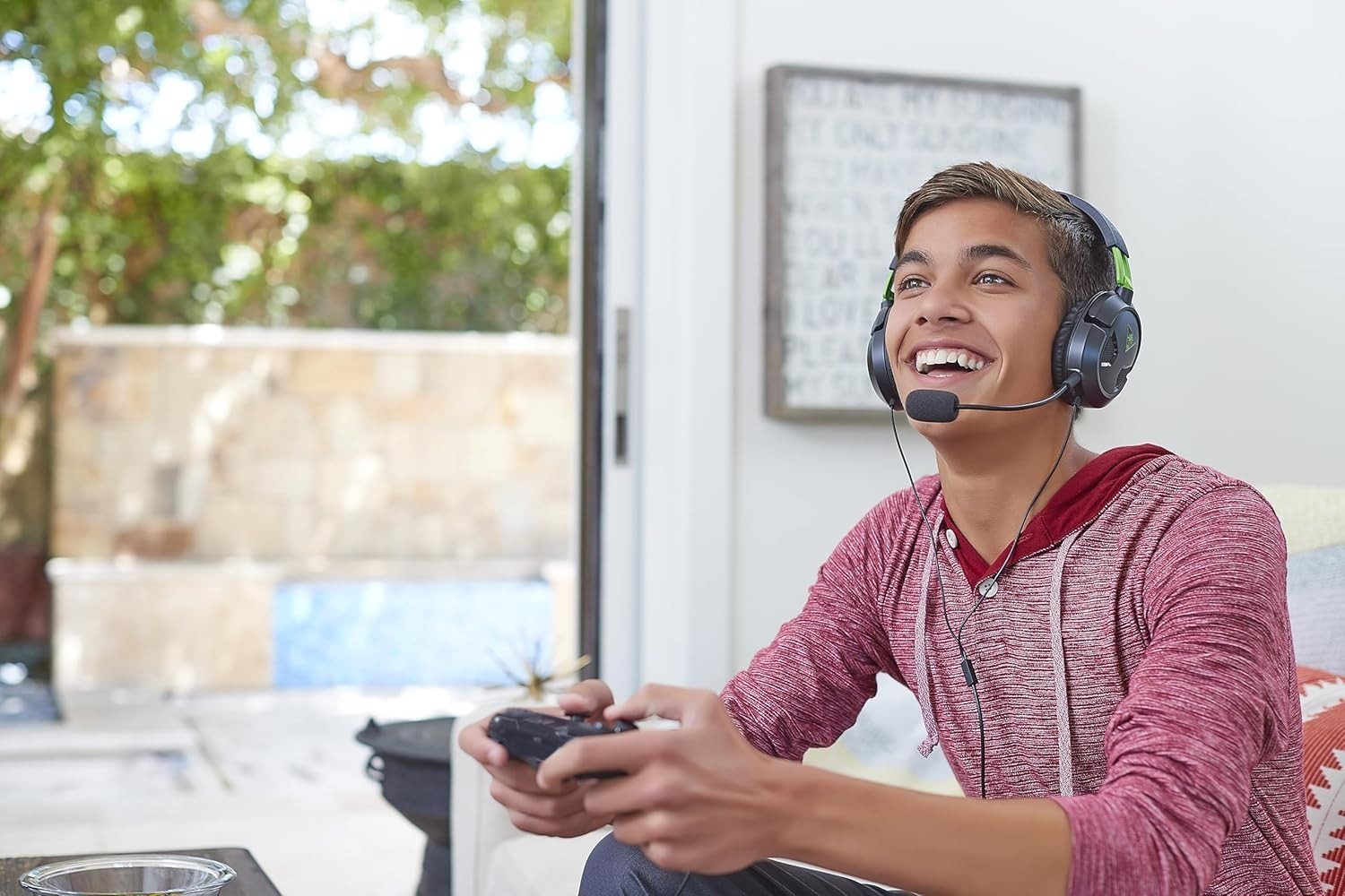 Versatile Recon 50 Gaming Headset with Adjustable Mic – Superior Sound Isolation