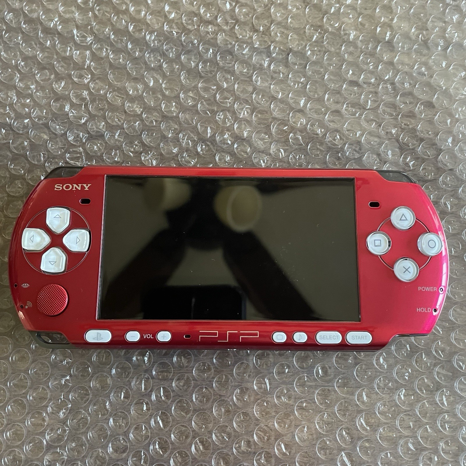 PSP 3000 Custom Red/White, Extremely Rare Mad Catz MLB Case/Promo Screen Cleaner