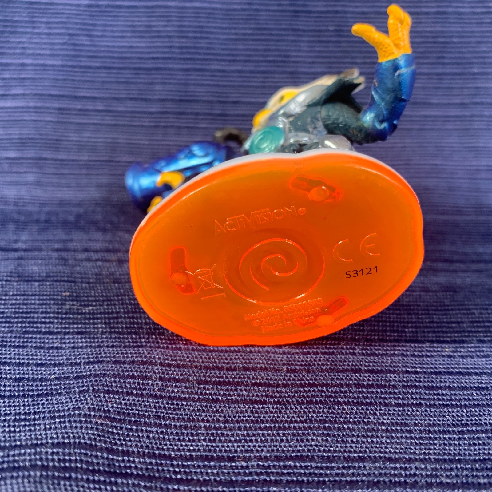 Skylanders Giants Lightning Rod w/ Card Jet Vac Hot Dog Figure Lot of 3