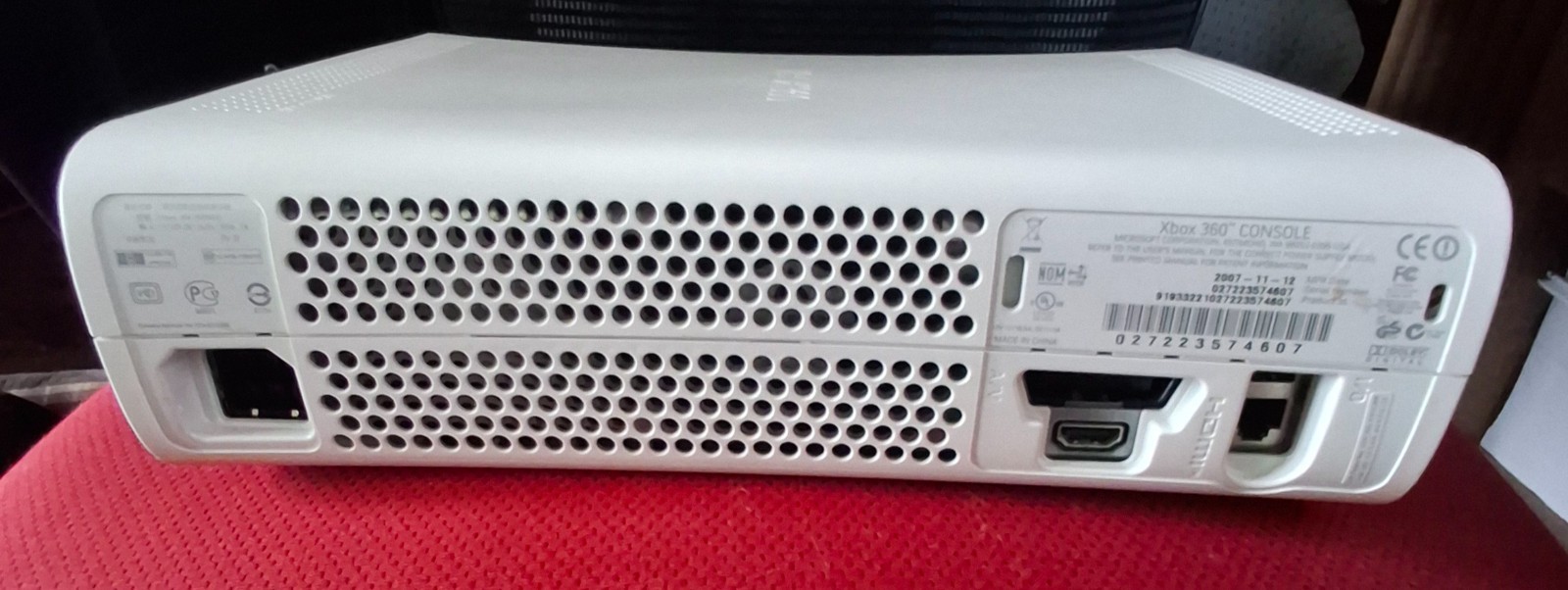 Microsoft Xbox 360 Red Ring Of Death With Cords