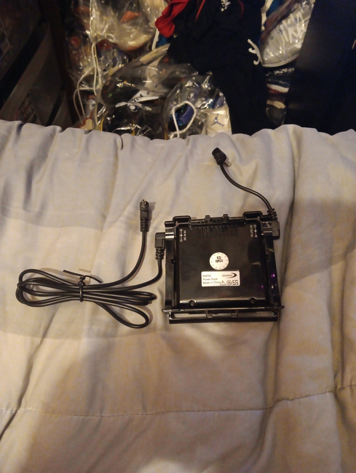 Psp Power Dock Battieries Last For 6 To 8 Hours