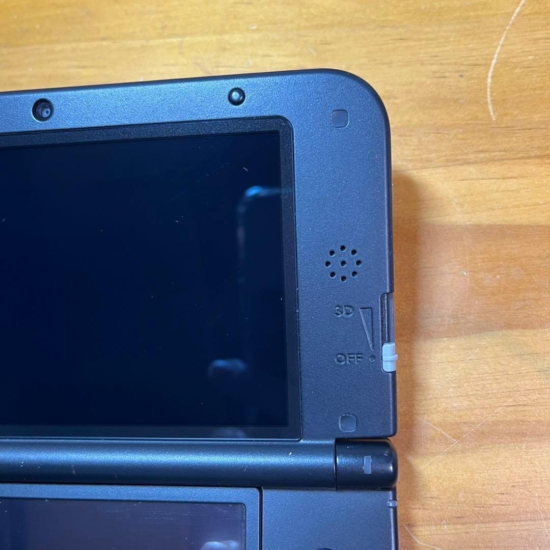 Nintendo 3DS LL Red x Black 6150 From Japan