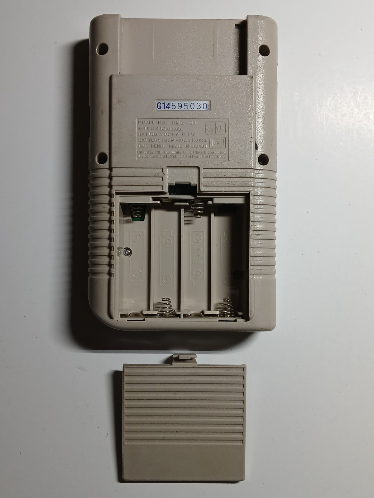 Nintendo Game Boy DMG-01 Gray original not working parts or repair