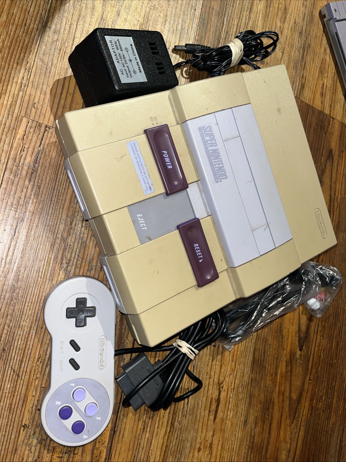 Super Nintendo SNES Console Cords Controller Tested And Working Cosmetic Damage