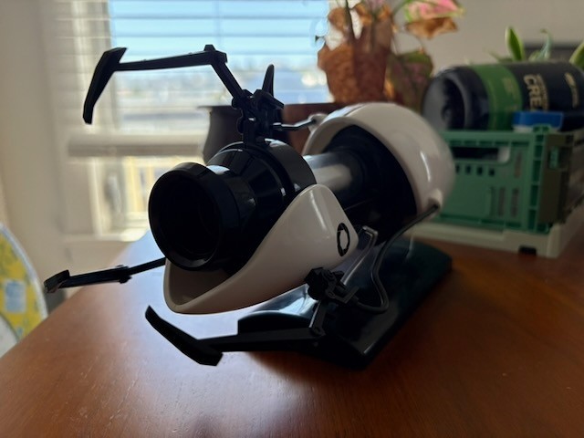Portal 2 Aperture Science Portal Gun Replica Handheld Miniature Mini ThinkGeek
