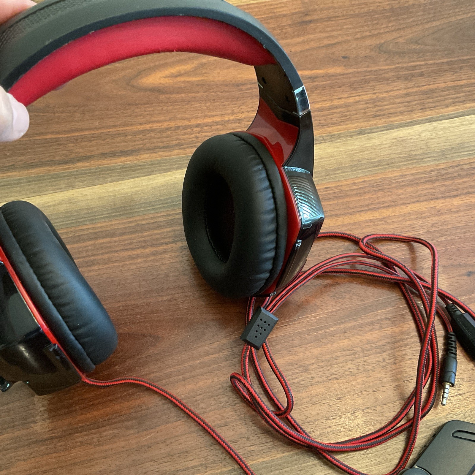Alpha Elite PGHAERED Red And Black Headset