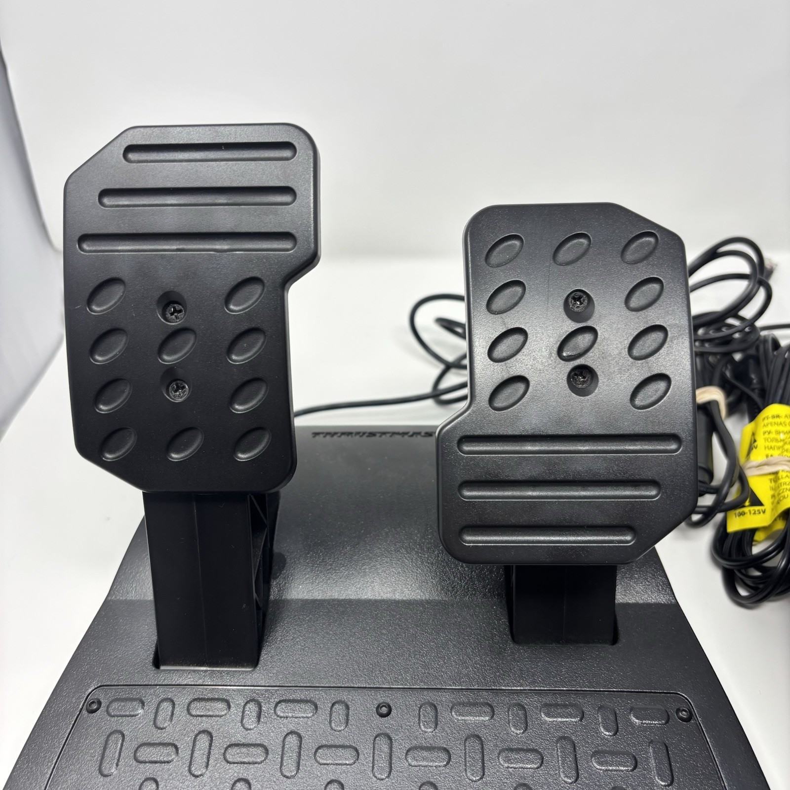 Thrustmaster TMX Force Feedback Racing Wheel for Xbox One, Pedals UNTESTED READ