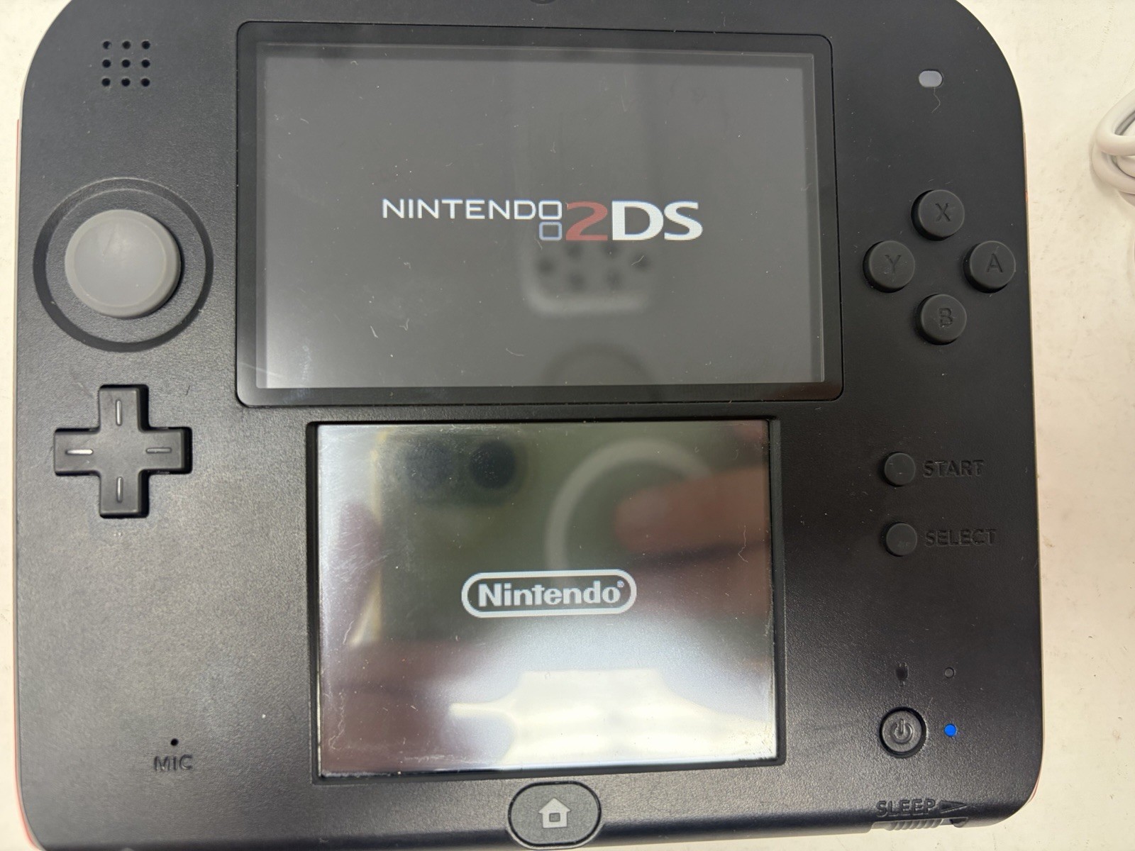 Nintendo 2DS Handheld Console With Charger & Stylus Red Black FTR-001 Working